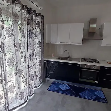 Alison * טרופאה